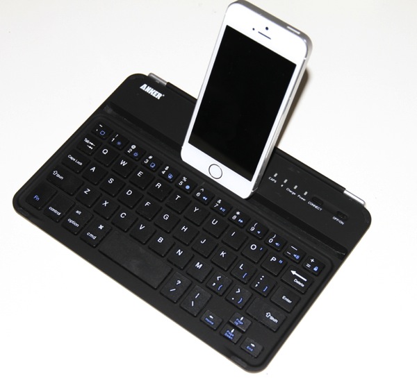 Ipadmini keyboard and iphone 5