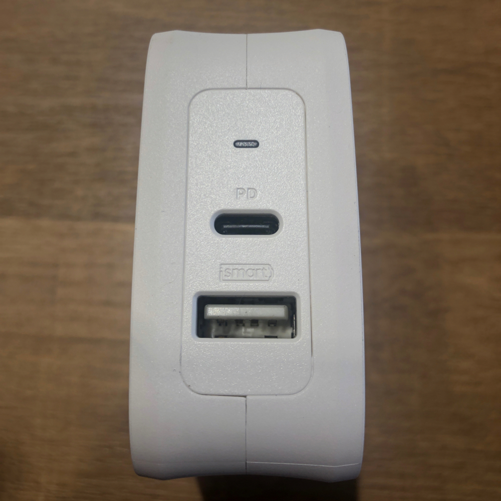 Ravpower charger 2ports